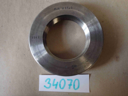 Závitový kroužek M65x2 dobrý