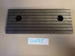 Čelist do strojního svěráku 250x100x25 rovná, rozteč děr 160