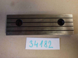 Čelist do strojního svěráku 160x50 šikmá, rozteč děr 100 - NEPOUŽITÉ