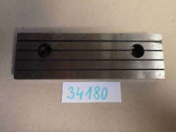 Čelist do strojního svěráku 200x63 šikmá, rozteč děr 125 - POUŽITÉ