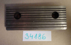 Čelist do strojního svěráku 160x63x17, rovná, rozteč děr 100 - NEPOUŽITÁ